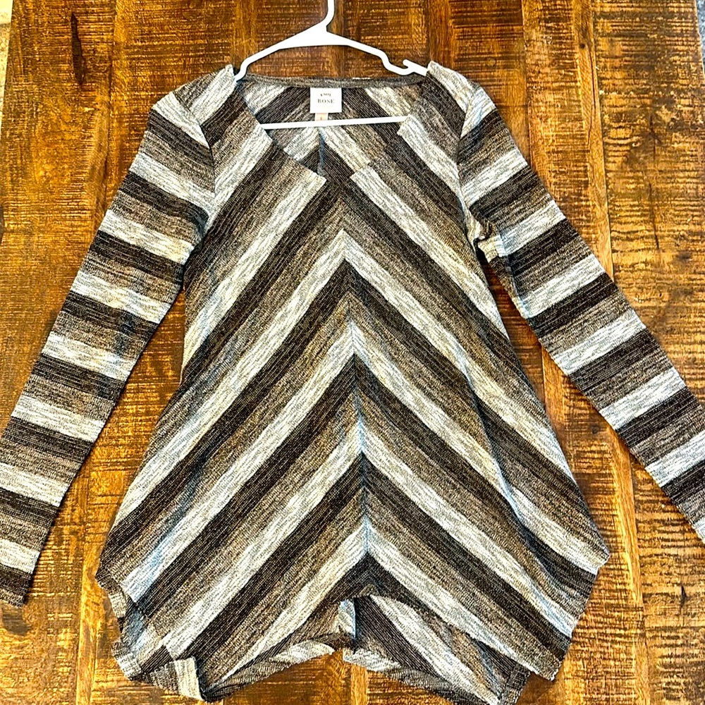 Knox rose small top